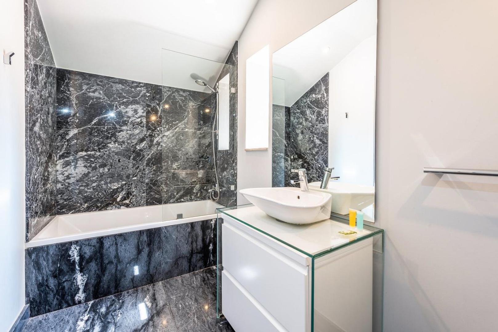 Guestready - Newly Renovated Chiado Haven Apartamento Lisboa Exterior foto