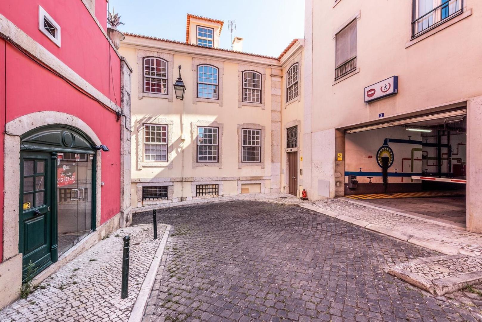 Guestready - Newly Renovated Chiado Haven Apartamento Lisboa Exterior foto